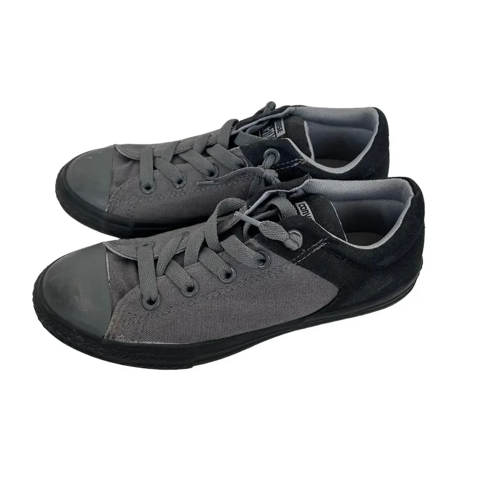 Converse Gray Black Slip On Low Top Sneakers Sz 4 Youth